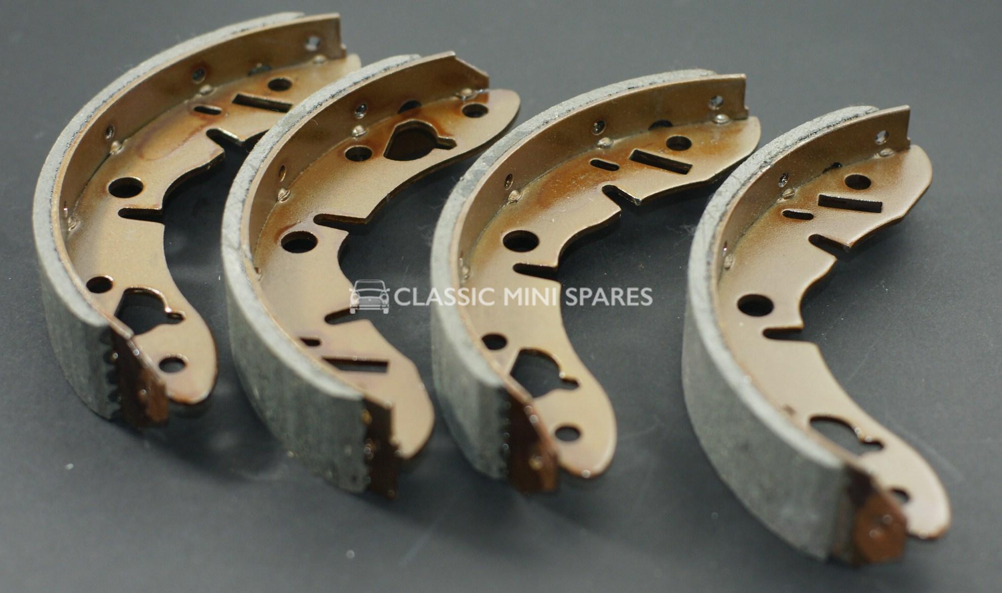 GBS101MS BRAKE SHOE SET REAR (4 PIECES). Buy online Classic Mini